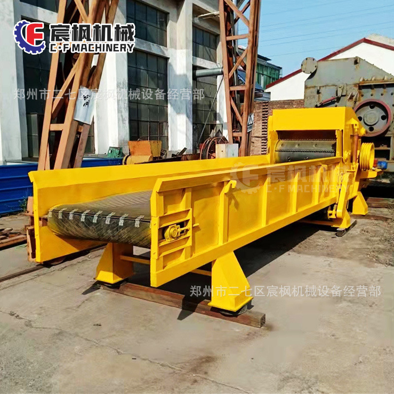 热销建筑工地模板破碎机树墩废旧木板削机片移动式大型综合木材粉