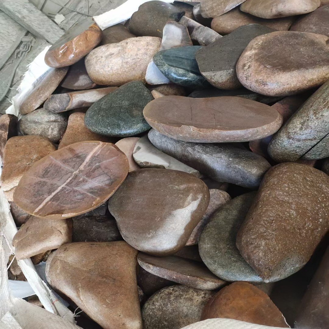 贴墙鹅卵石切片步石鹅卵石蘑菇石园林景区汀河脚踏石变电站鹅卵石