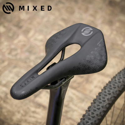MIXED自行车坐垫公路车山地车碳纤维坐垫车座鞍座骑行装备零配件