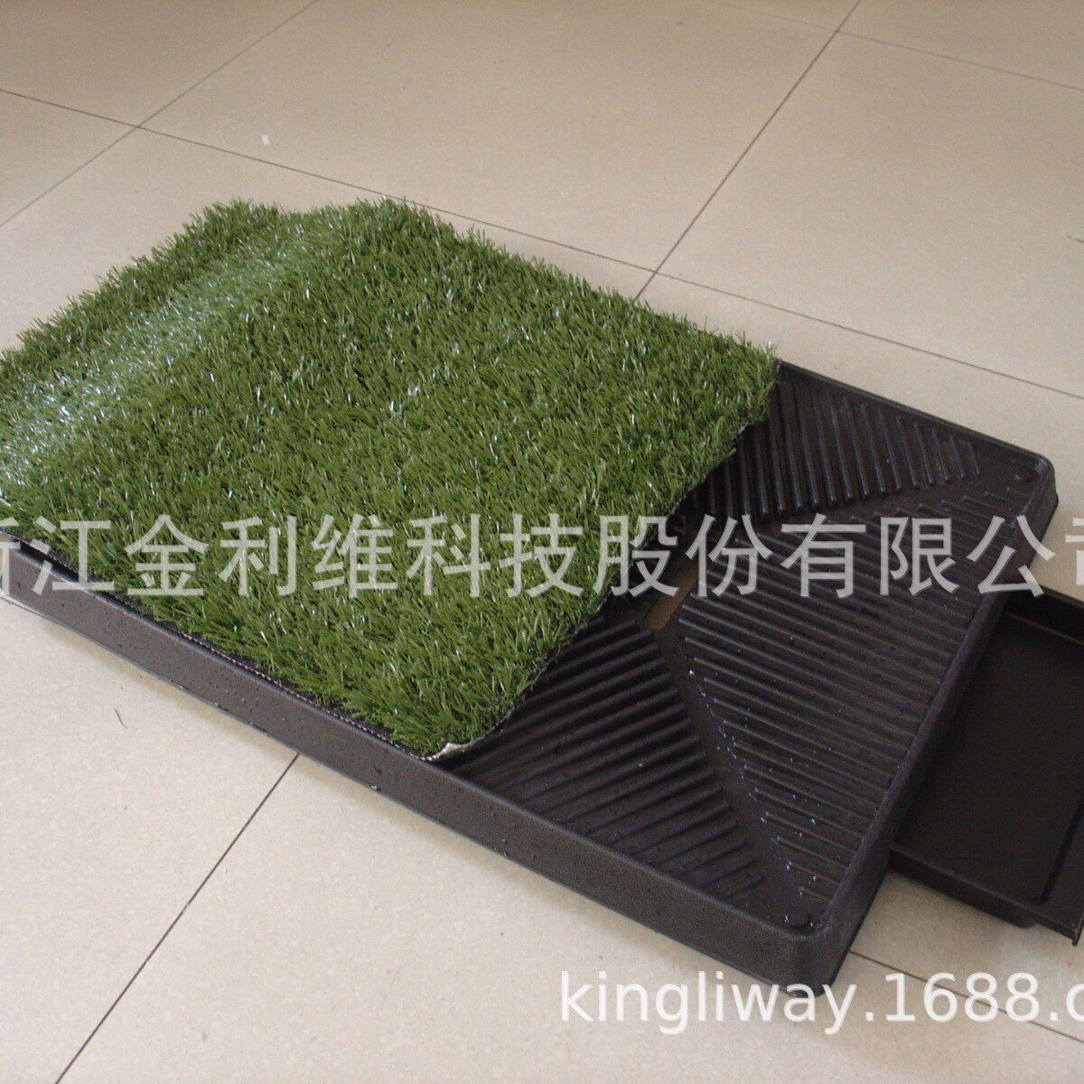 工厂直销三层宠物草坪垫20*25英寸 狗狗厕所 宠物厕所 便池