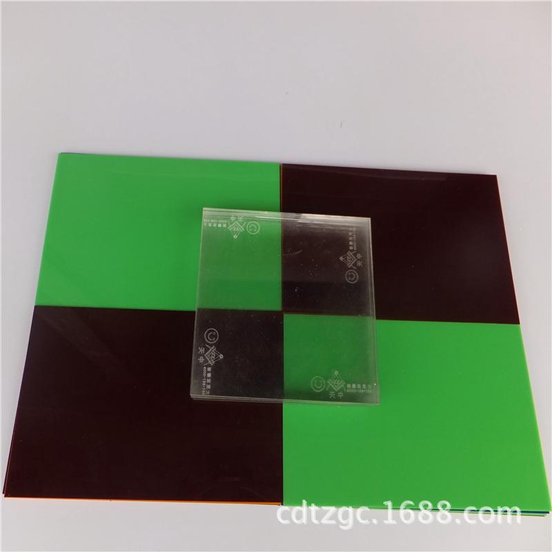 成都厂家批发直销5mm厚高透明亚(压)克有机玻璃力水晶吸塑板