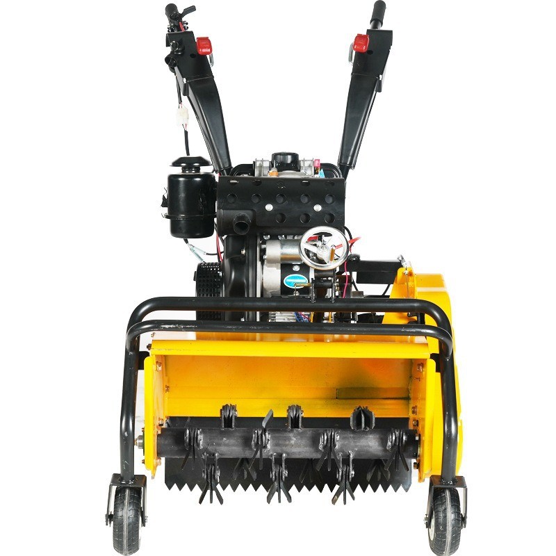 热销2024新款除草机多功能汽油开沟锄草碎草机农用旋耕松土走四驱