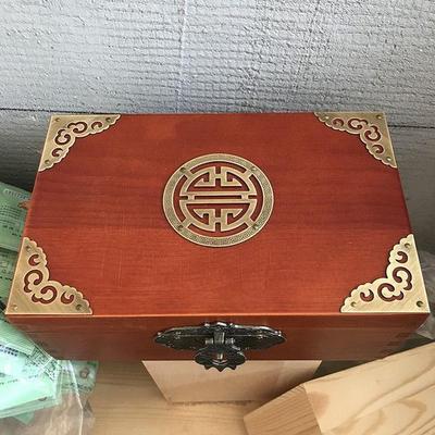 cz新款实木带锁长方形木箱 首饰证件收纳小木盒 桌面整理木盒子包