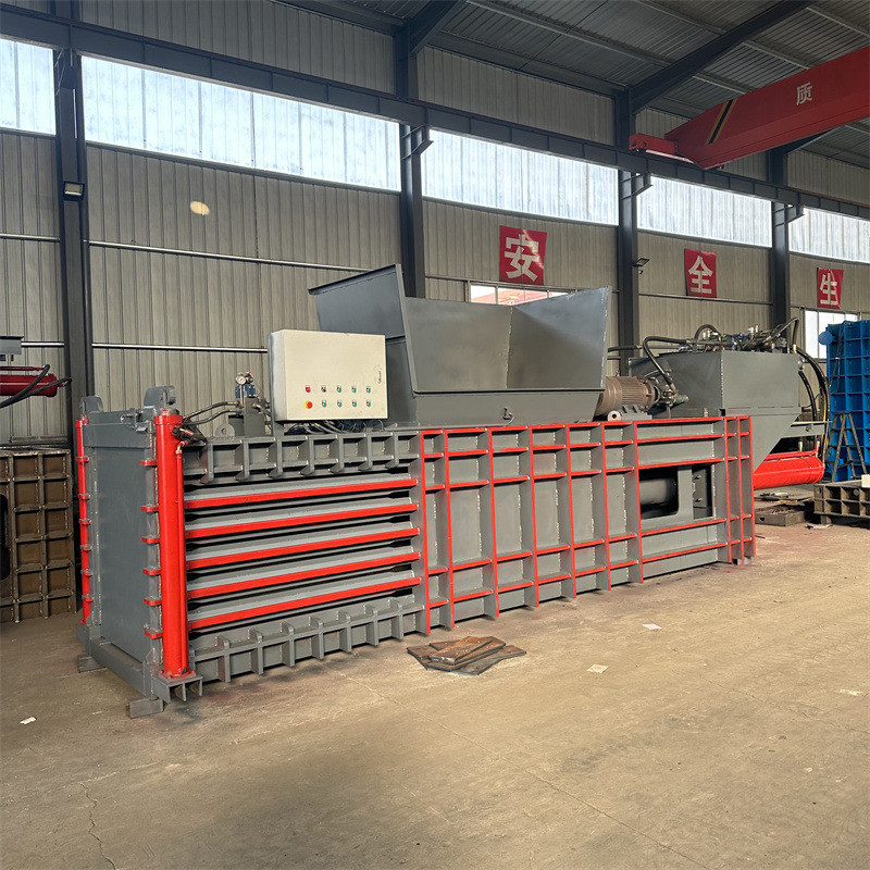 热销固体物料压缩机边角料废旧金属打包机秸秆塑料瓶卧式液压打包