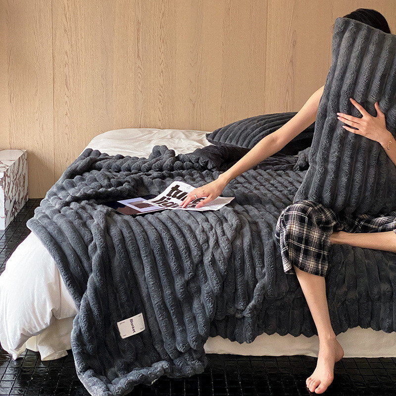秋冬毛毯加厚保暖拉舍尔毯子办公室午睡休息批发被子夏季双层盖毯