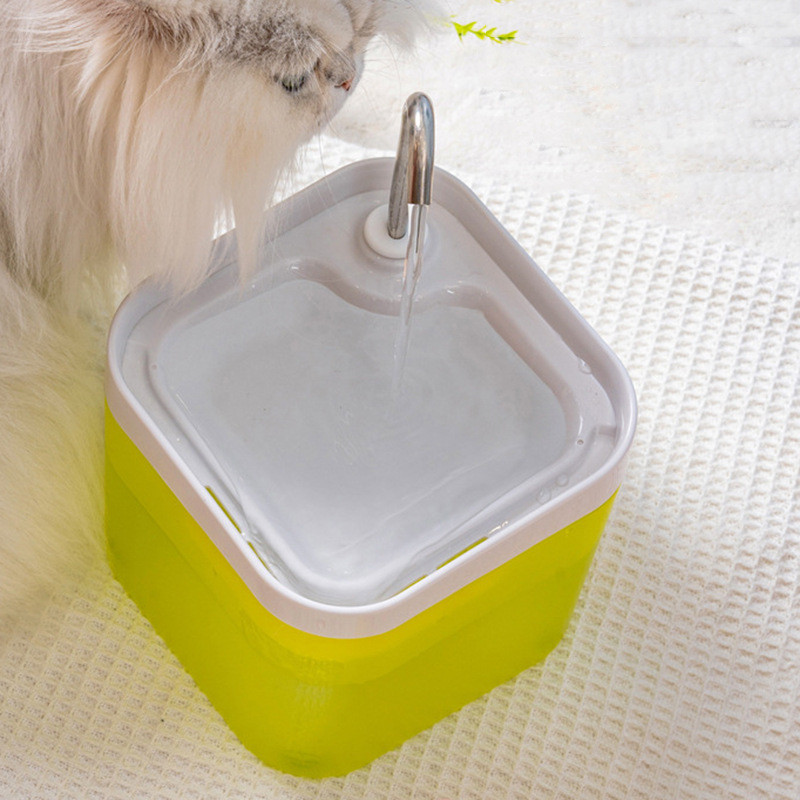 喝狗狗自动饮水机循环流动插电智能宠物饮水器猫狗宠物猫咪水器