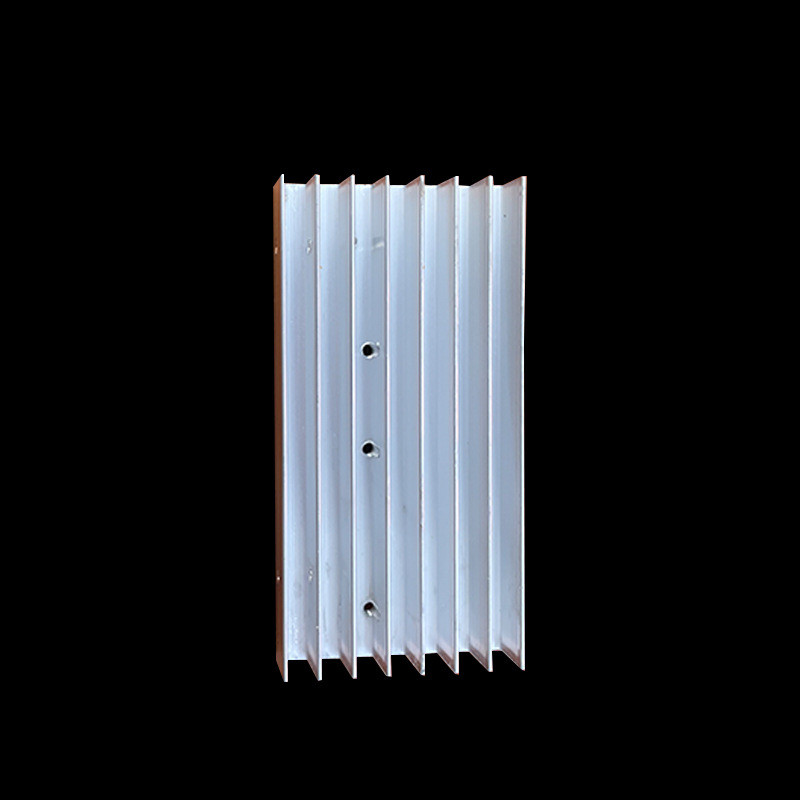 生产销售50×30插片散热器铝型材散热器插片散热器散热片