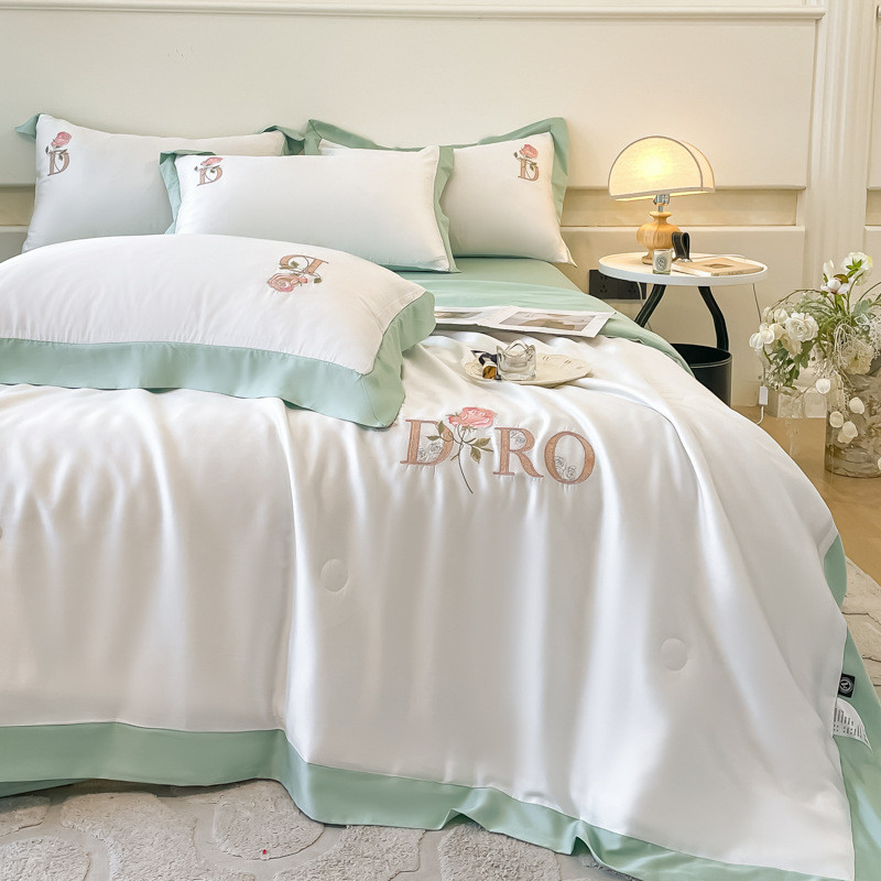 夏季水洗冰丝夏凉被四件套空调被可机洗夏被单双人薄被子礼品批发