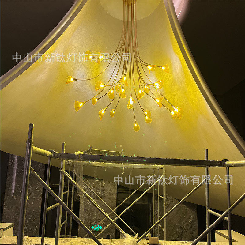 设计师款轻奢风现代化大堂浪漫落地灯售楼部酒店温馨装饰艺术品灯
