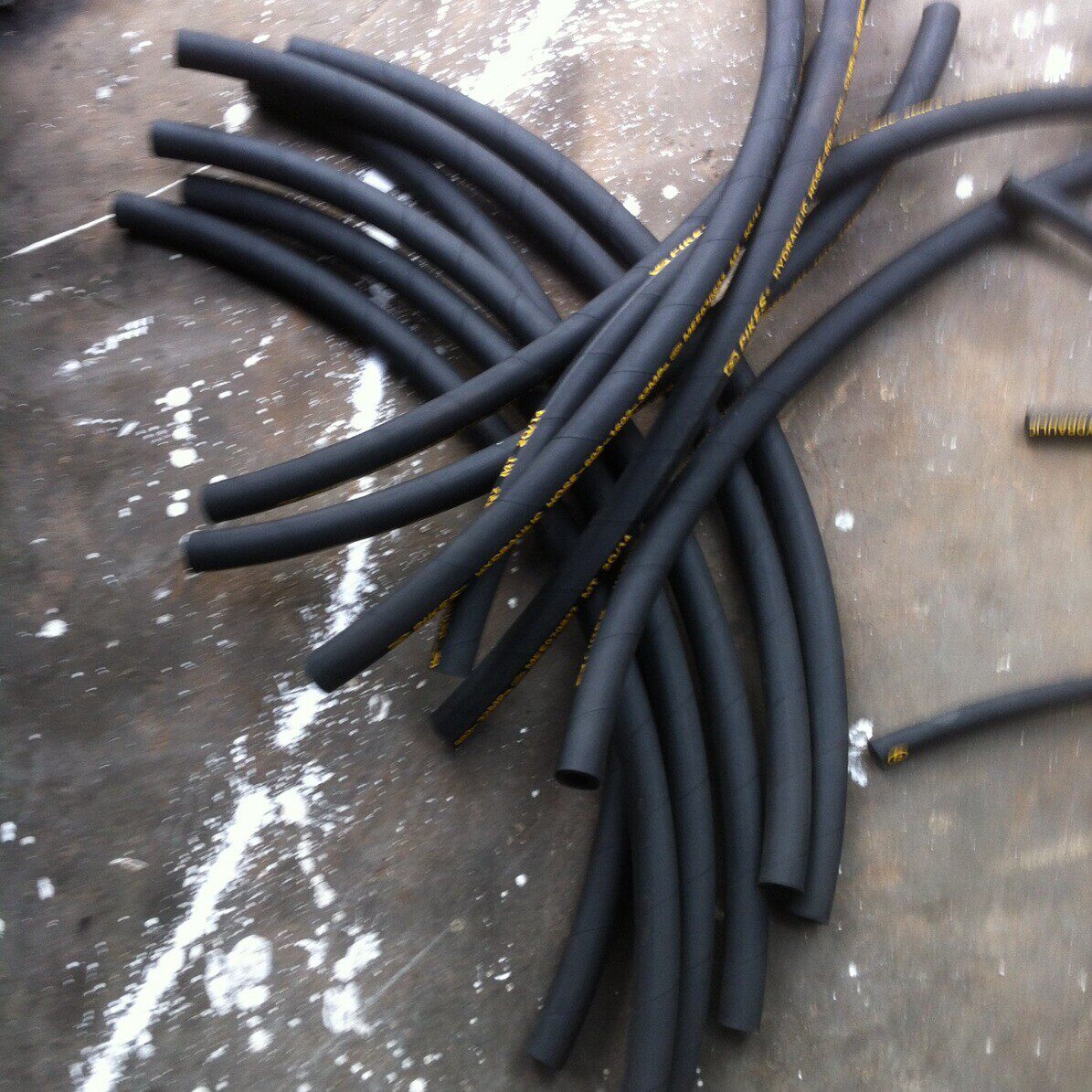 厂家供应天然橡胶编织胶管钢丝输油胶管护线高压胶管外径40,橡塑材料及制品,硅胶管/硅胶套,淘宝优惠券,粉丝福利购,淘宝优惠卷