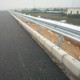 热镀锌喷塑高速隔离板w乡村公路防撞护栏道路波形护栏梁钢板围栏