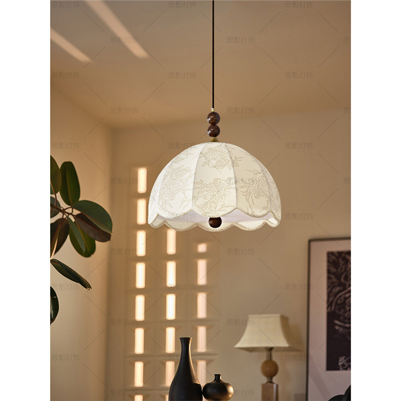 热销复古风法式卧室布艺吊灯吧台中古餐厅花纹南洋实木浪漫房间主