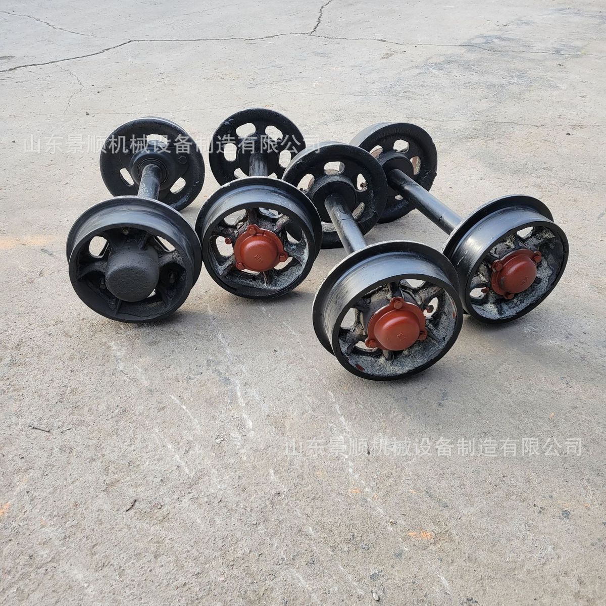 热销铸钢矿车轮轮防尘钢轨轮载重量大矿车轮平板车用轨道矿用