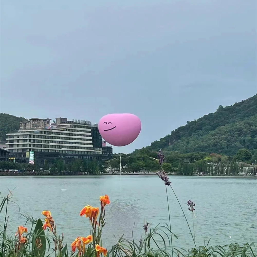 PVC闭气圆球来图各种LOGO图案白色红色黄色绿色发光悬挂升空气球