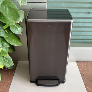 btv4新款大容量商用不锈钢垃圾桶40升方形gnf30l厨房客厅20l有盖