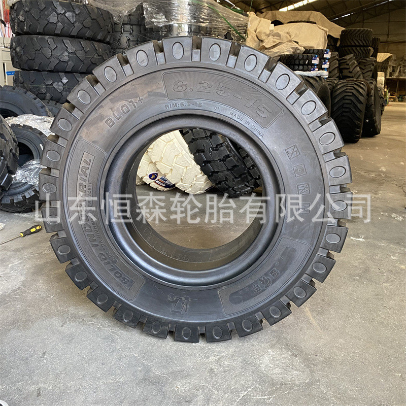 热销超叉车825-15工业甲实心轮胎700-15-12650-10600-9拖车轮胎