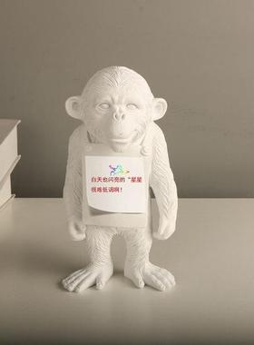 琢之华班克西花扔男孩摆件创意轻奢客厅艺术人物雕塑家居装饰品