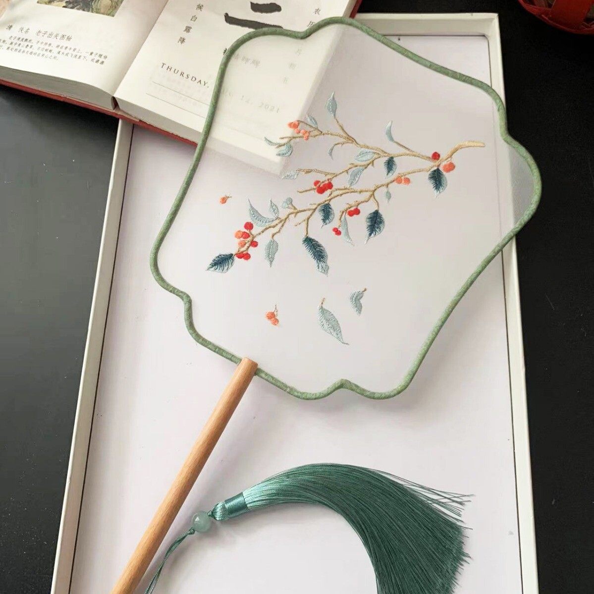 扇子舞蹈扇圆形古典刺绣团扇古风汉服跳舞中国风机绣宫扇万百,居家日用,扇子,淘宝优惠券,粉丝福利购,淘宝优惠卷