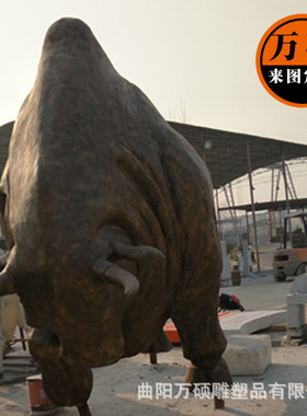 热销玻璃钢华尔街牛雕塑铸铜仿铜牛金牛户外动物牛园林装饰摆件