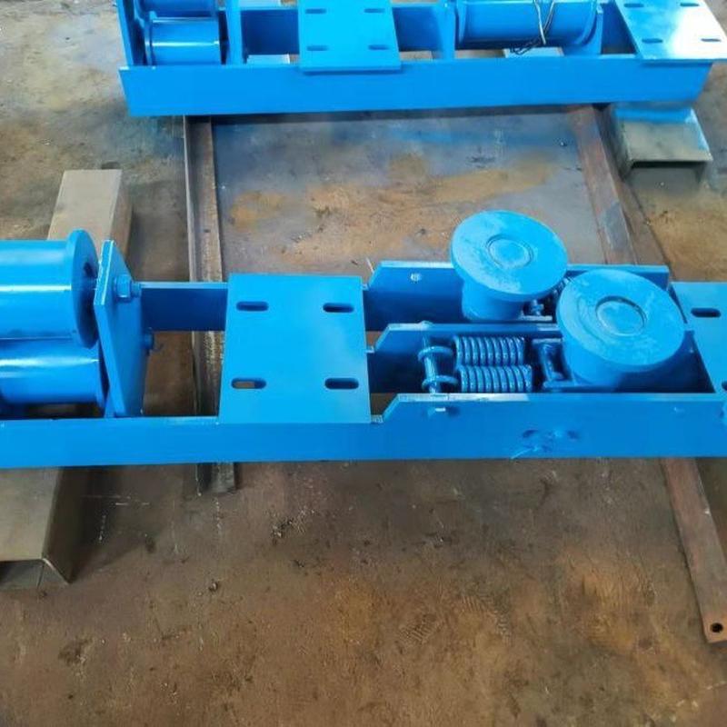 热销矿用无极绳绞车无极轮组弯道绳绞车弯道sq配件左右转弯护轨轮