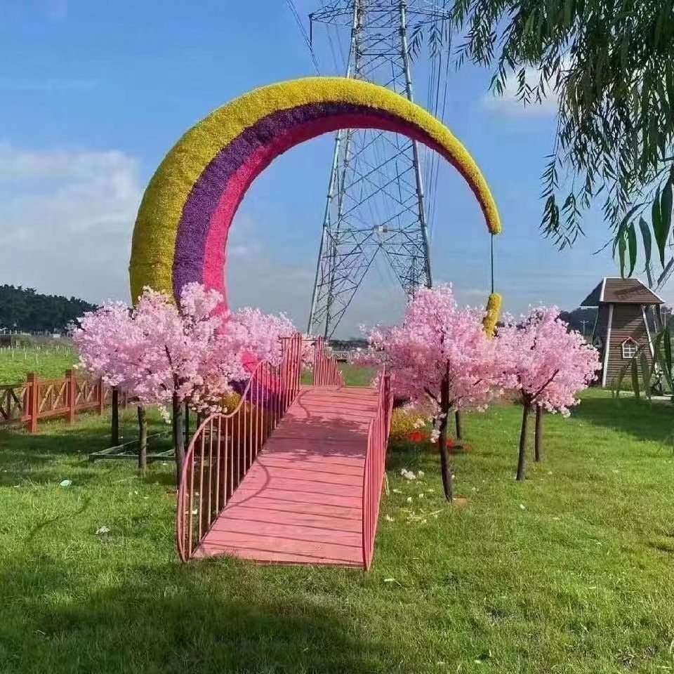 景区打卡月亮桥大型景观道具网红广场公园户外美陈创意灯光天梯