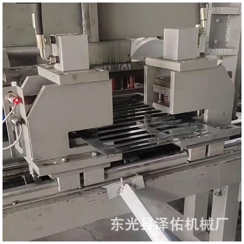 热销正压送风口成型瓦一体叶子机器设备异型压设备机通风口面板设