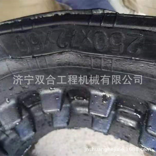 热销橡胶履带250x72x60工程机械配件耐磨橡胶履带多型号履带