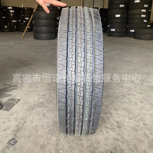 热销三角215/75r17.5校车平板车层全钢真空卡货车轮胎tr685花纹18