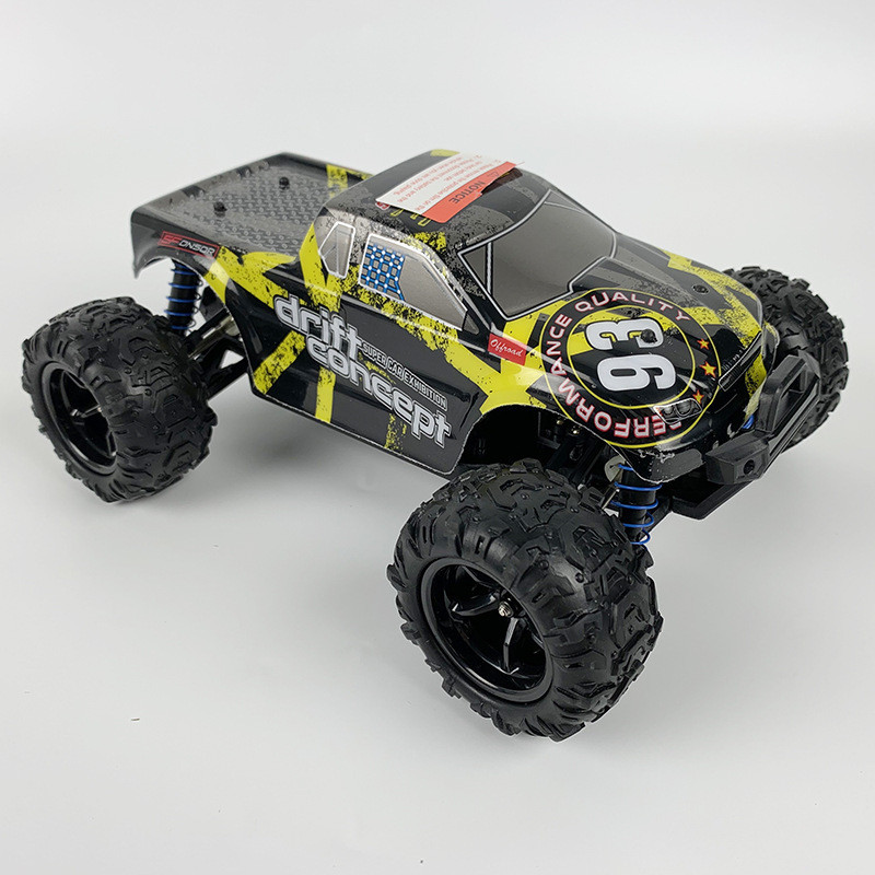 热销遥控新品1：18无刷高速攀爬越野半卡车大脚竞速模型赛车跨境