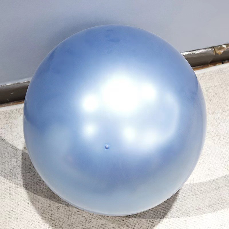 厂家气球18寸加厚金属色直供生日派对婚庆婚房布置开业活动用气球