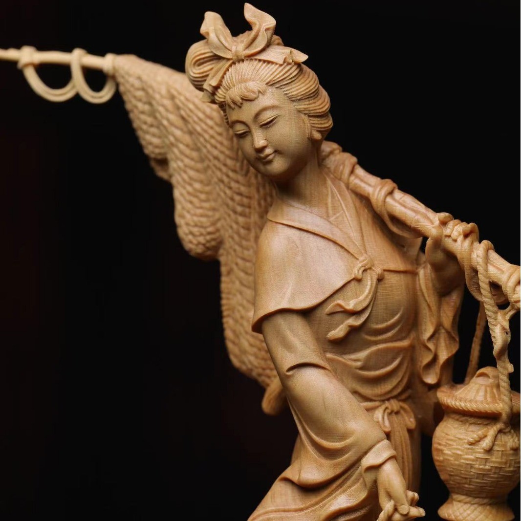 热销正宗小叶工艺品渔家姑娘满载而归摆件实木精雕黄杨木雕