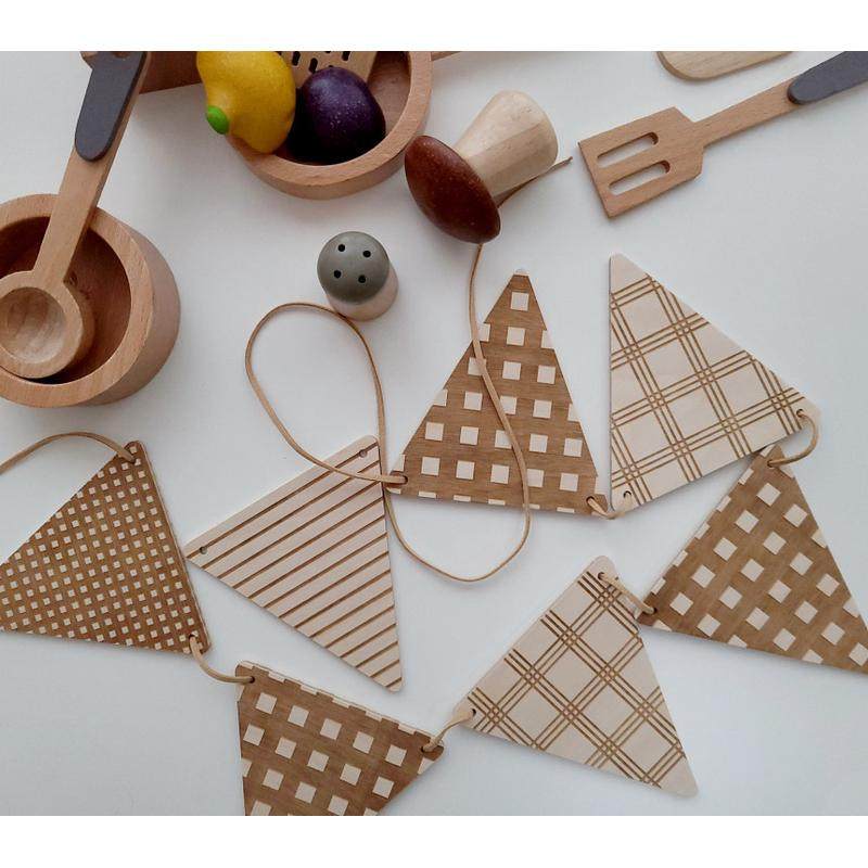 ins韩风实木三角旗拉旗森林儿童生日挂旗系房间墙上装饰摄影道具,文具电教/文化用品/商务用品,旗帜/锦旗,淘宝优惠券,粉丝福利购,淘宝优惠卷