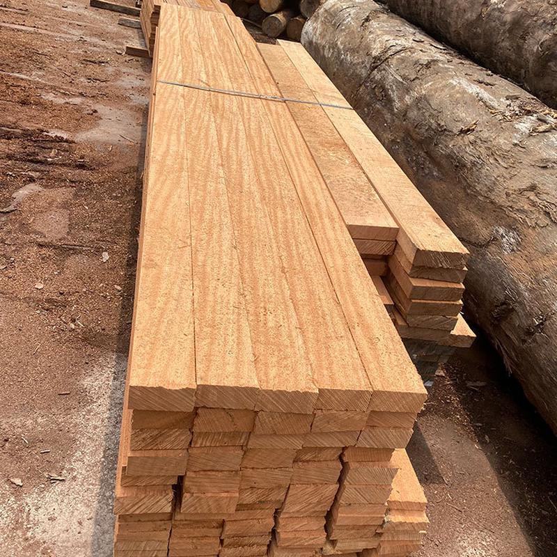 厂家山樟木板批发地板木材户外园林码头木料枕木原木可定制