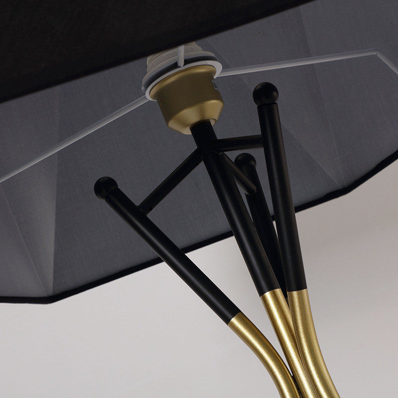 北欧轻奢现代落地灯创意黑色交叉落地灯装饰客厅卧室样板房灯具