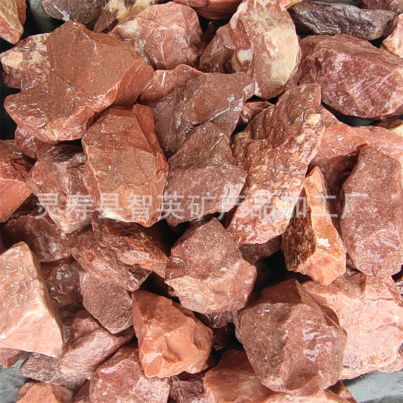 厂家大量供应胭脂红碎石鸡血红鹅卵石彩色砾石透水地坪胶粘红石子
