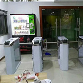 酒店人脸识别摆闸门禁闸出入口闸机摆双向门禁人脸识别摆闸门禁