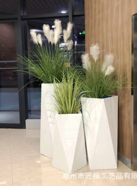热销时尚几何造型玻璃钢大花盆样板房花器落地大花瓶商场客厅摆件