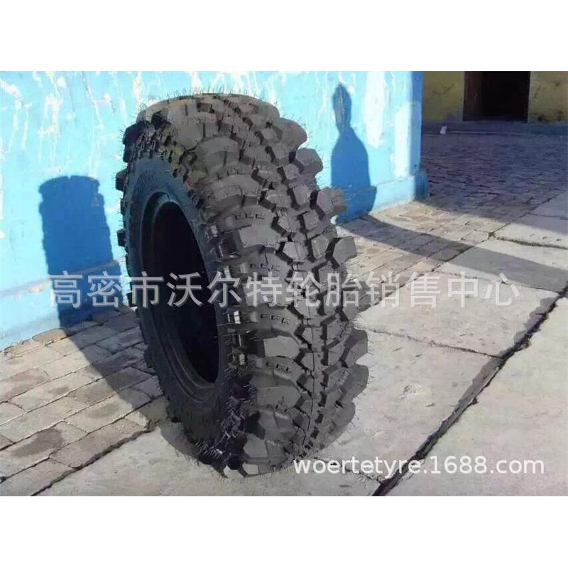 热销供应越野越野轮胎 245/75r15 泥地雨林轮胎