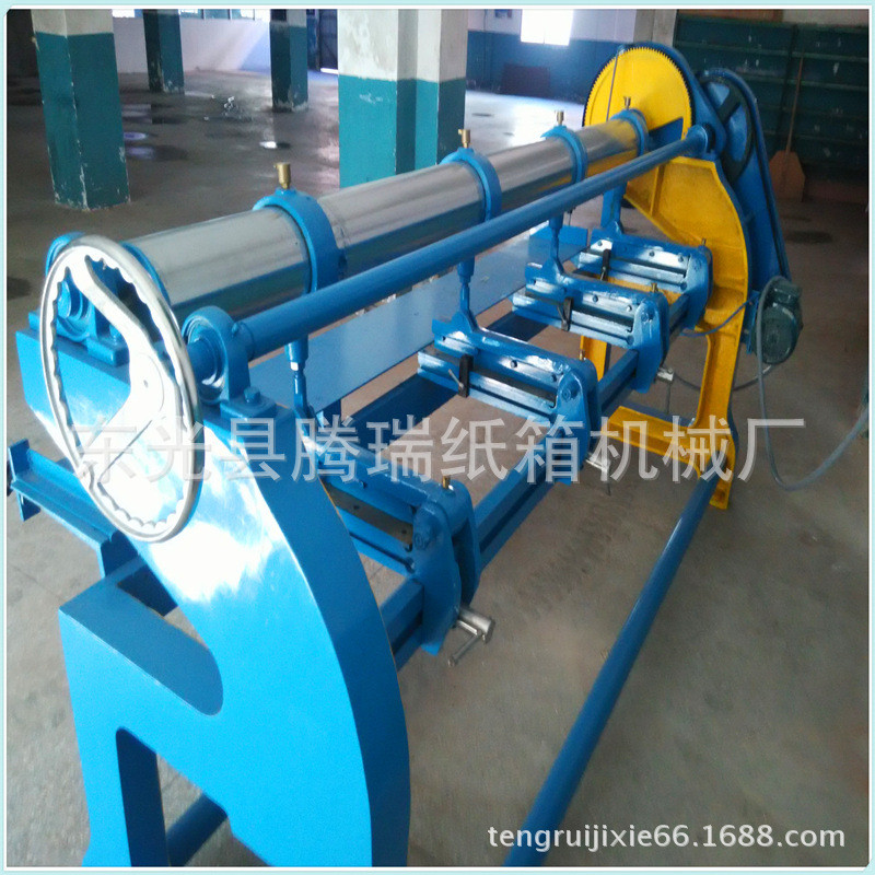 热销厂家供应2000型纸箱纸箱开槽切角机械四联开槽切角机