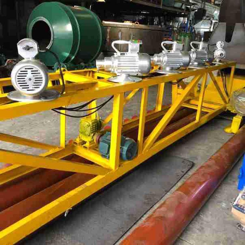 热销混凝土路面摊铺机三辊轴四辊轴桥面隧道马路震一体振动梁排铺