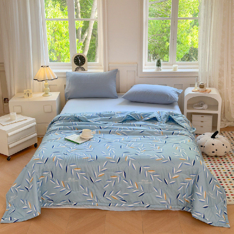 厂家空调夏季透气可机洗水洗薄被学生宿舍凉被夏凉被凉感批发被子