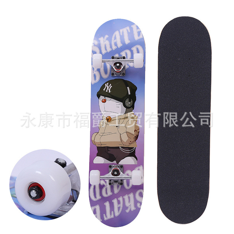 厂家直供滑板四轮双翘专业刷街板儿童学习板成年人初学者滑板定制