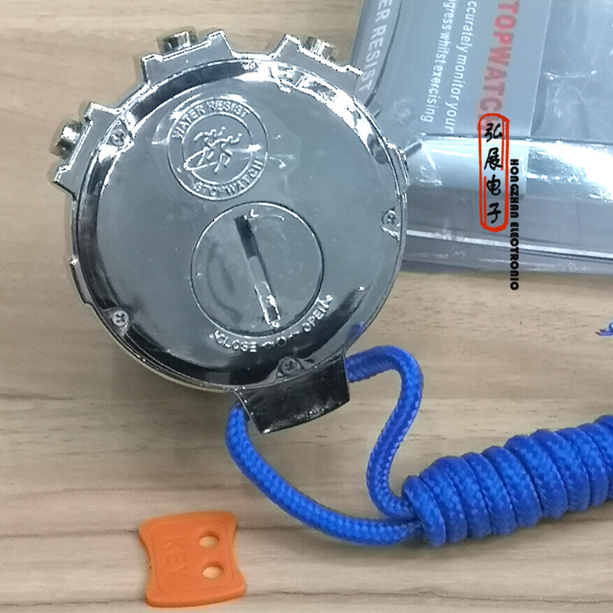 201l生活防水电子多功能运动两道秒表户外跑步健身测试七彩灯秒表