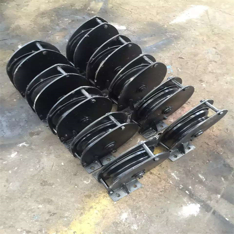 热销厂家质保5t耙岩机尾轮规格齐全p-30b矿用轮导向耙斗机导向轮