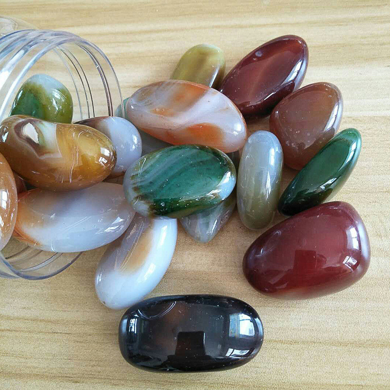 抛光玛瑙石天然七彩雨花石鱼缸垫底装饰家装彩色鹅卵石亮光