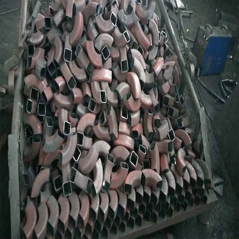 矩形镀锌热轧弯头90度黑方管弯头无缝焊接45度铁方矩弯头厂家