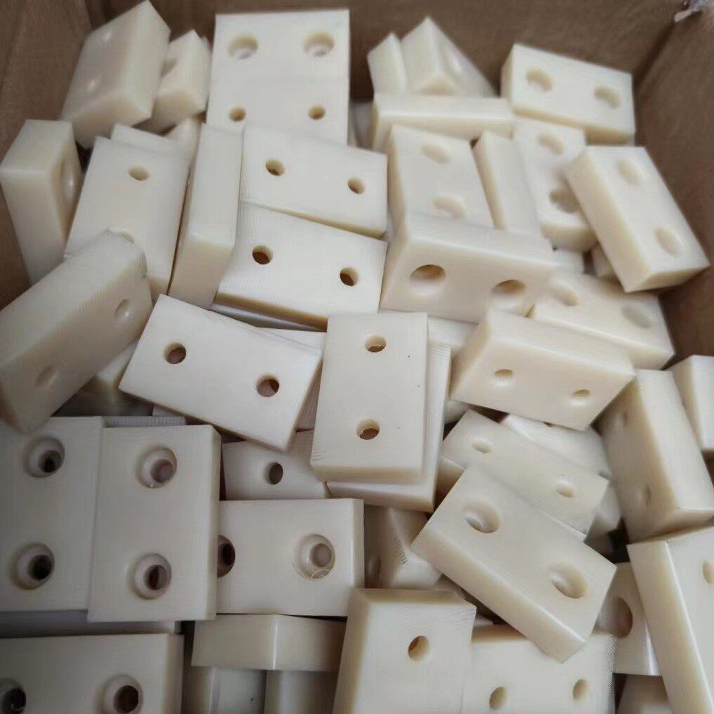 加工件轴套尼龙尼龙含油耐磨尼龙零部件工业尼龙轴套尼龙衬套,橡塑材料及制品,尼龙板,淘宝优惠券,粉丝福利购,淘宝优惠卷