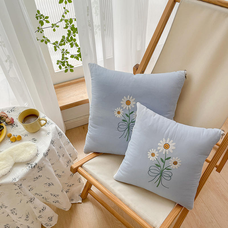 ins小清新抱枕被两用汽车靠垫多功能儿童被子被北欧风办公室抱枕