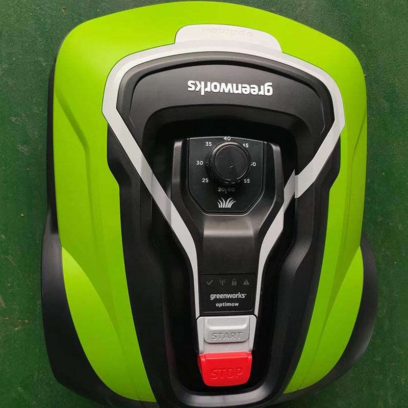 热销充电式草坪割草机器人可躲避障碍无边界打草机自走式智能修整