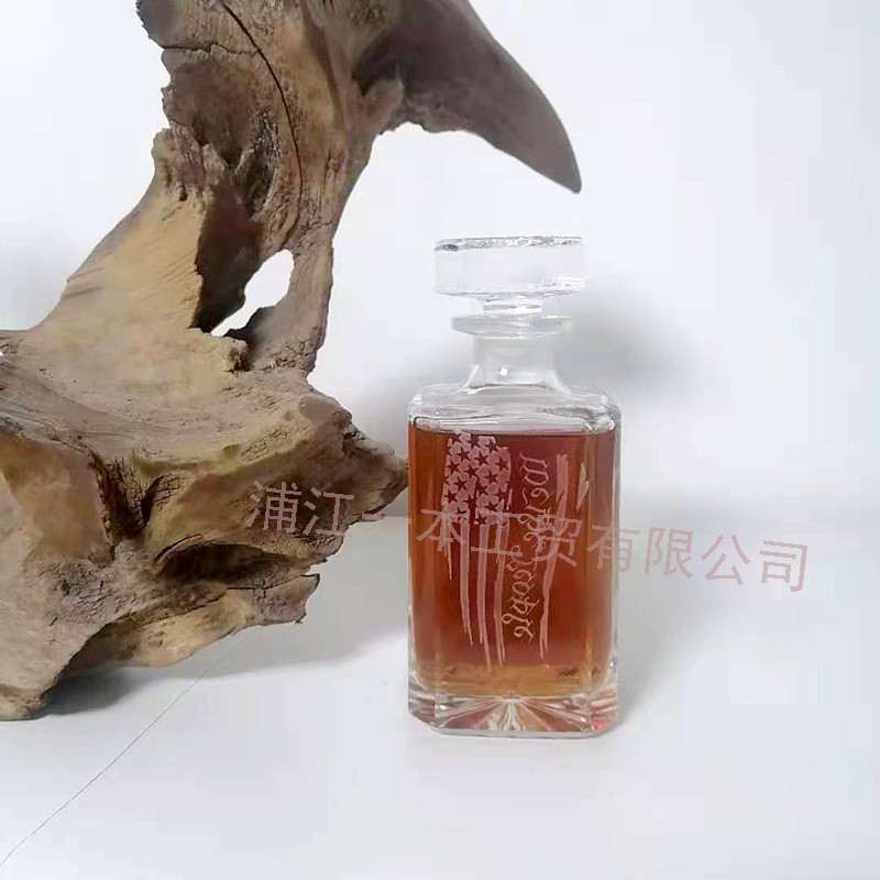 源头款现货热厂家醒酒器450ml展示瓶香薰瓶玻璃